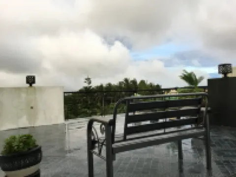 Rangya Hotel Hotele w: Tagaytay