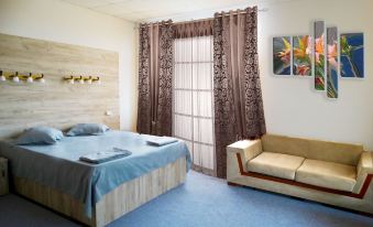 Hotel David