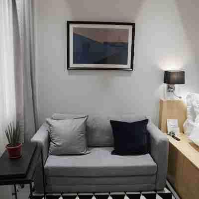 Radlett Residences Hotel - Tuguegarao Rooms