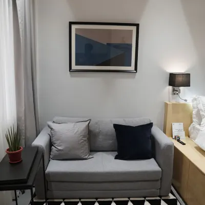 Radlett Residences Hotel - Tuguegarao Hotels near Tuguegarao Cathedral