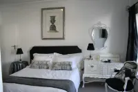 Paternoster Place فنادق في St Helena Bay