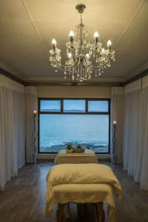 Island Cottage Guesthouse Отели в г. Людериц