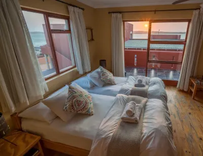 Island Cottage Guesthouse Отели в г. 