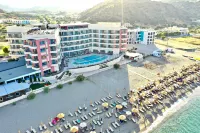 Konstantinos Palace