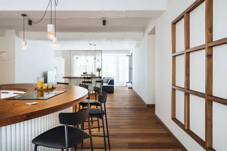 Smart & Green Living by Ambiente Отели рядом с достопримечательностью «Архиепископский дворец»