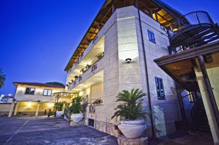 Hotel Smeraldo Отели в г. Quarto