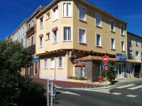 Hotel Araur Отели в г. Бессан