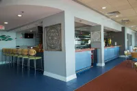 Prince Resort - bar