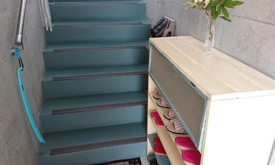 2. 게스트하우스 시..