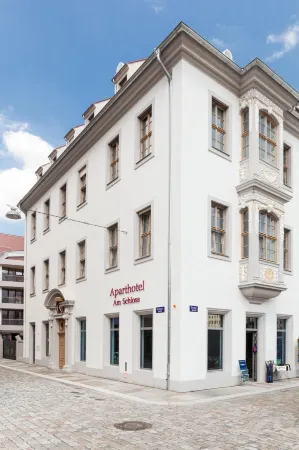 Aparthotel am Schloss Отели рядом с достопримечательностью «Опера Земпера»