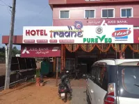 Gaurika Residency Boarding & Lodging - Padubidri Hotels near Sri Hale Mariamma Temple