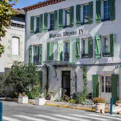 Hôtel Henri IV Hotel Exterior