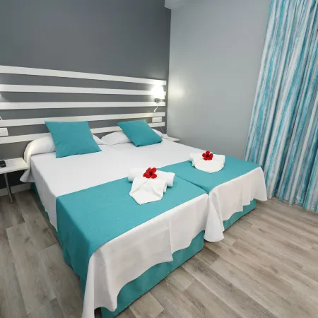 Apartamentos RF Bambi Adults Only
