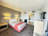 โมเทล 6 แคสเปอร์