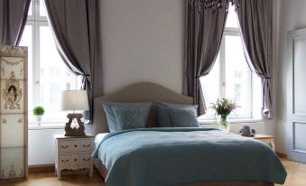 Leon Suite Apartments