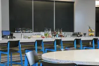 代託納海灘賽道及機場萬楓飯店及套房 - 酒吧