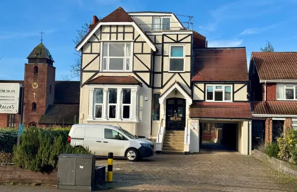 季迪亞公園酒店