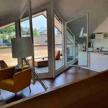 Top City Center Apartments Location Next to Lion Monument Rooms