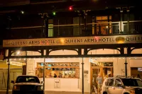 Queens Arms Hotel Hotels in Roma