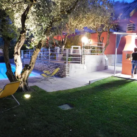 Holidays Residence