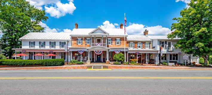 Wayside Inn Hotels in Frederick County