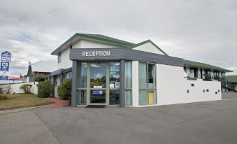 Asure Ashley Motor Lodge