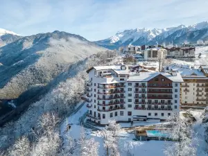 Green Flow Hotel