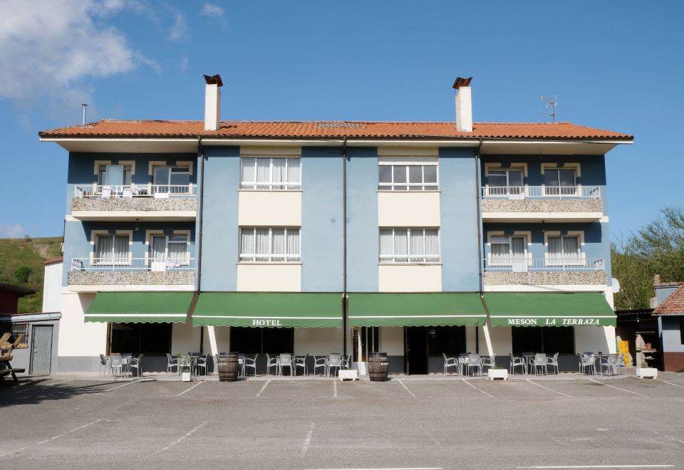 hotel overview picture