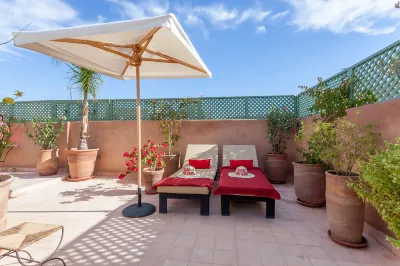 リヤド ダール イェマ のホテル