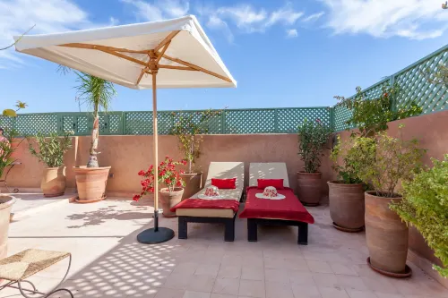 リヤド ダール イェマ