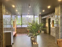 Kiwi Hotel and Apartment