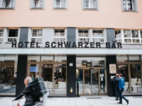 โรงแรมชวาร์เซอร์ แบร์ โรงแรมในลินซ์