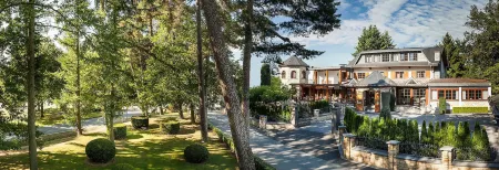 Naturresort Tannenhof Gmbh Отели в г. Изенбург