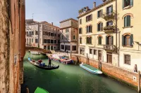 Residence Ca' di Malta Arsenale by Wonderful Italy