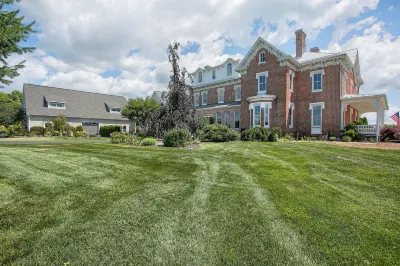 Stuart Manor Bed and Breakfast Hotels in South Middleton Township