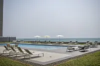 Waves Luxury Apartments فنادق في 