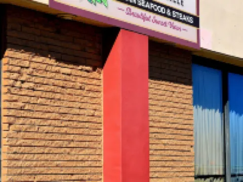 Quality Inn & Suites Gulf Breeze Bayside Near Pensacola Beach Hotels in Santa Rosa County