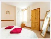 Fishermen's Cottage Hotels near Deal