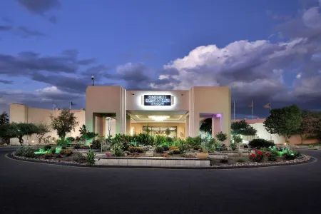 Windhoek Country Club Resort Отели в г. Виндхук