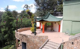 Suites Jardín Imperial