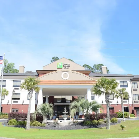 Holiday Inn Express & Suites PENSACOLA W I-10 by IHG