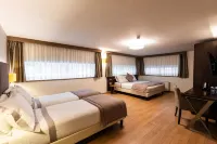 Hotel Como Hotels in Como