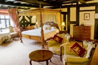 Albright Hussey Manor Hotels in Shrewsbury