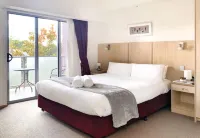 Airport Ascot Motel Hotels in Cannon Hill