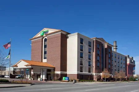 Holiday Inn Express & Suites Indianapolis Dtn-Conv Ctr Area