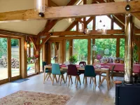 Heathrow Cottages B&B Hotels in Stanwell
