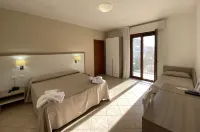 Hotel Victoria - balcony