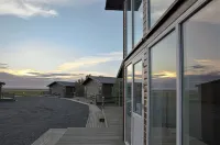 Aurora Lodge Hotel - Mountain view