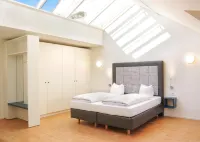 Seeger Living Premium Downtown - Condos
