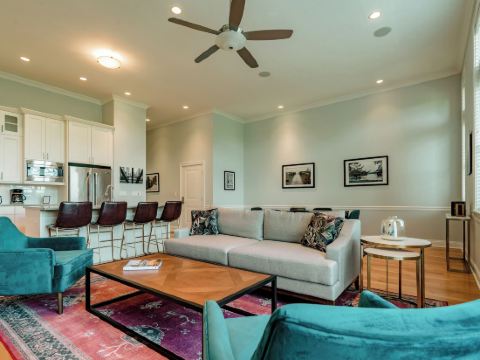 The Guesthouse Hotel